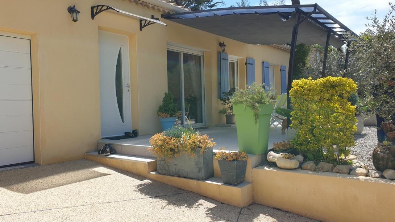 Villa Entrechaux Exteriör bild